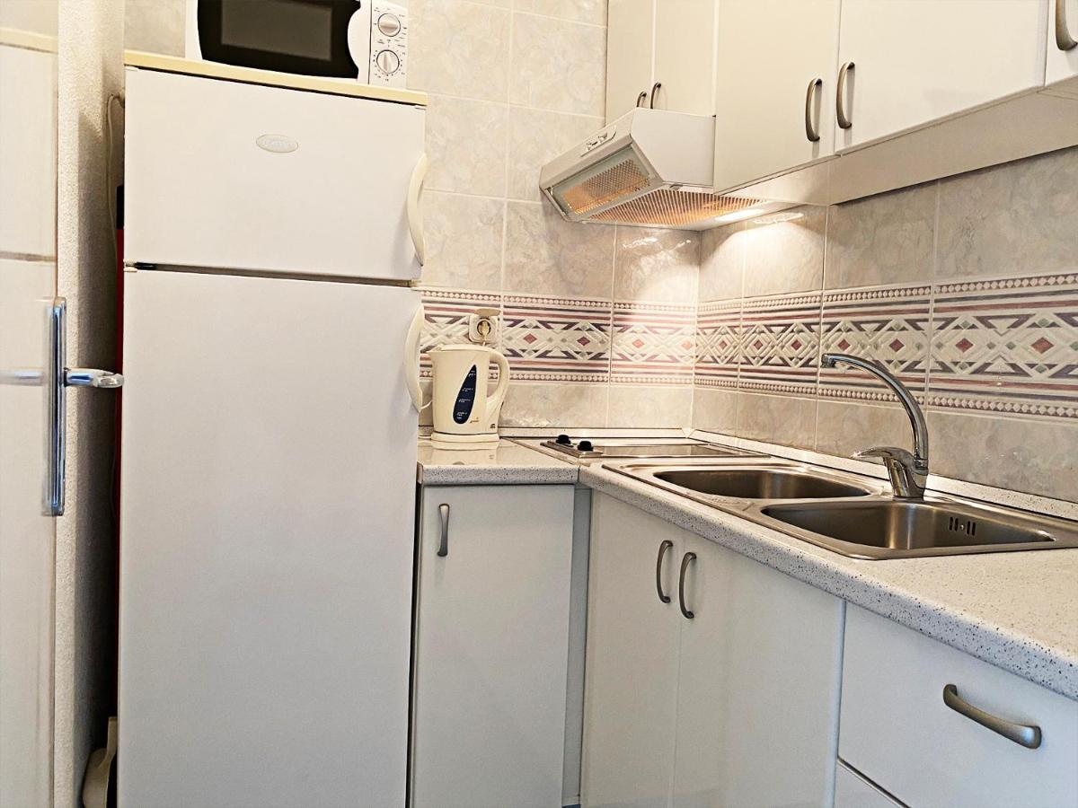 Apartments And Rooms Katarina Živogošće المظهر الخارجي الصورة