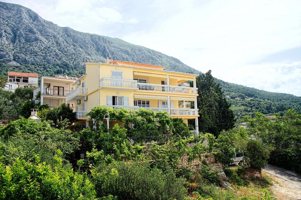 Apartments And Rooms Katarina Živogošće المظهر الخارجي الصورة