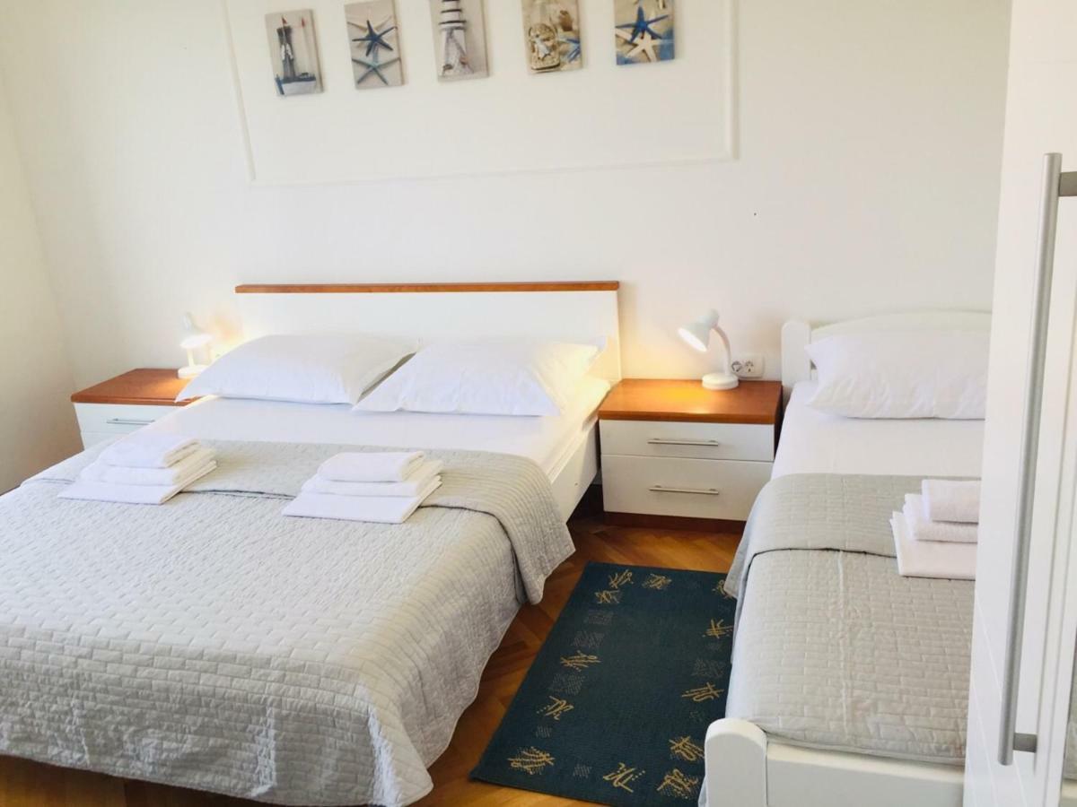 Apartments And Rooms Katarina Živogošće المظهر الخارجي الصورة